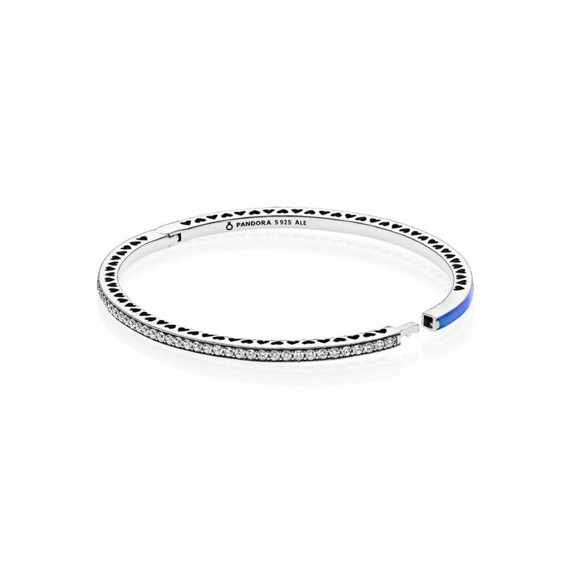 Radiant Hearts of PANDORA Bangle Bracelet Clearance NZ, Sterling Silver (769058-NDI)